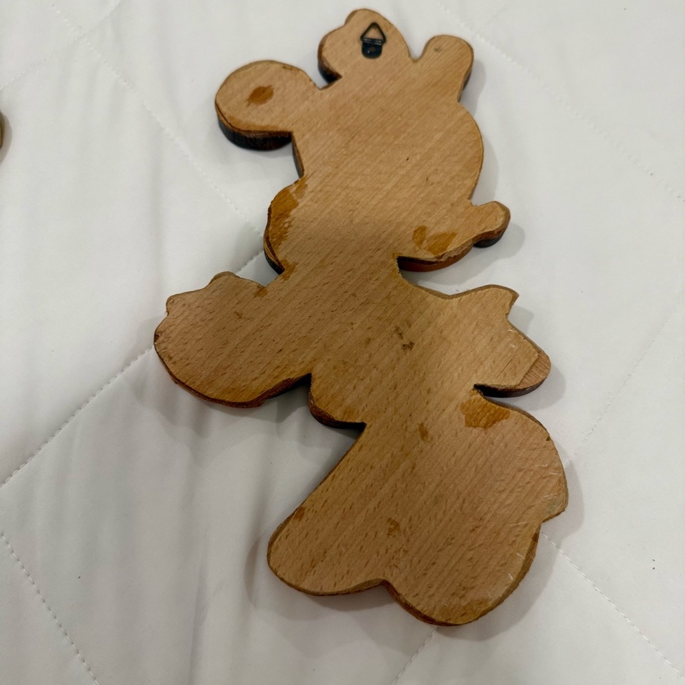 RARE Vintage 70s Intarsia Mickey & Minnie Mouse Wood Carved Wall Decor Set of 2 - Picture 7 of 8